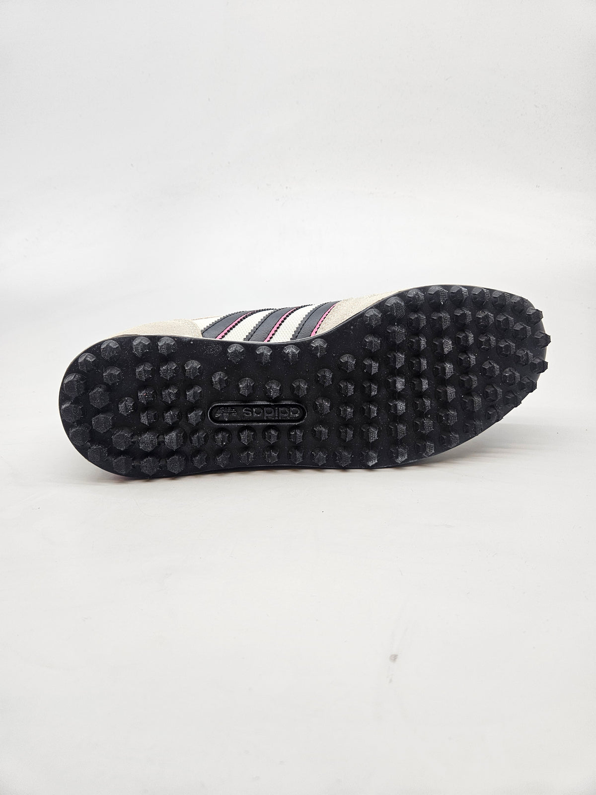 ADIDAS NOVI ORIGINAL PATIKI BR 42.5