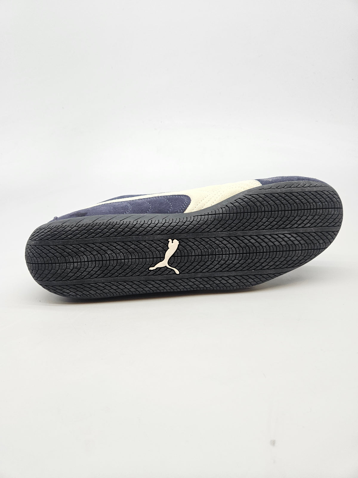 PUMA NOVI ORIGINAL PATIKI BR 43