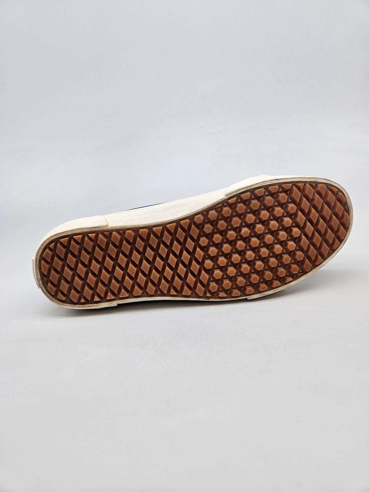 VANS NOVI ORIGINAL PATIKI BR 44