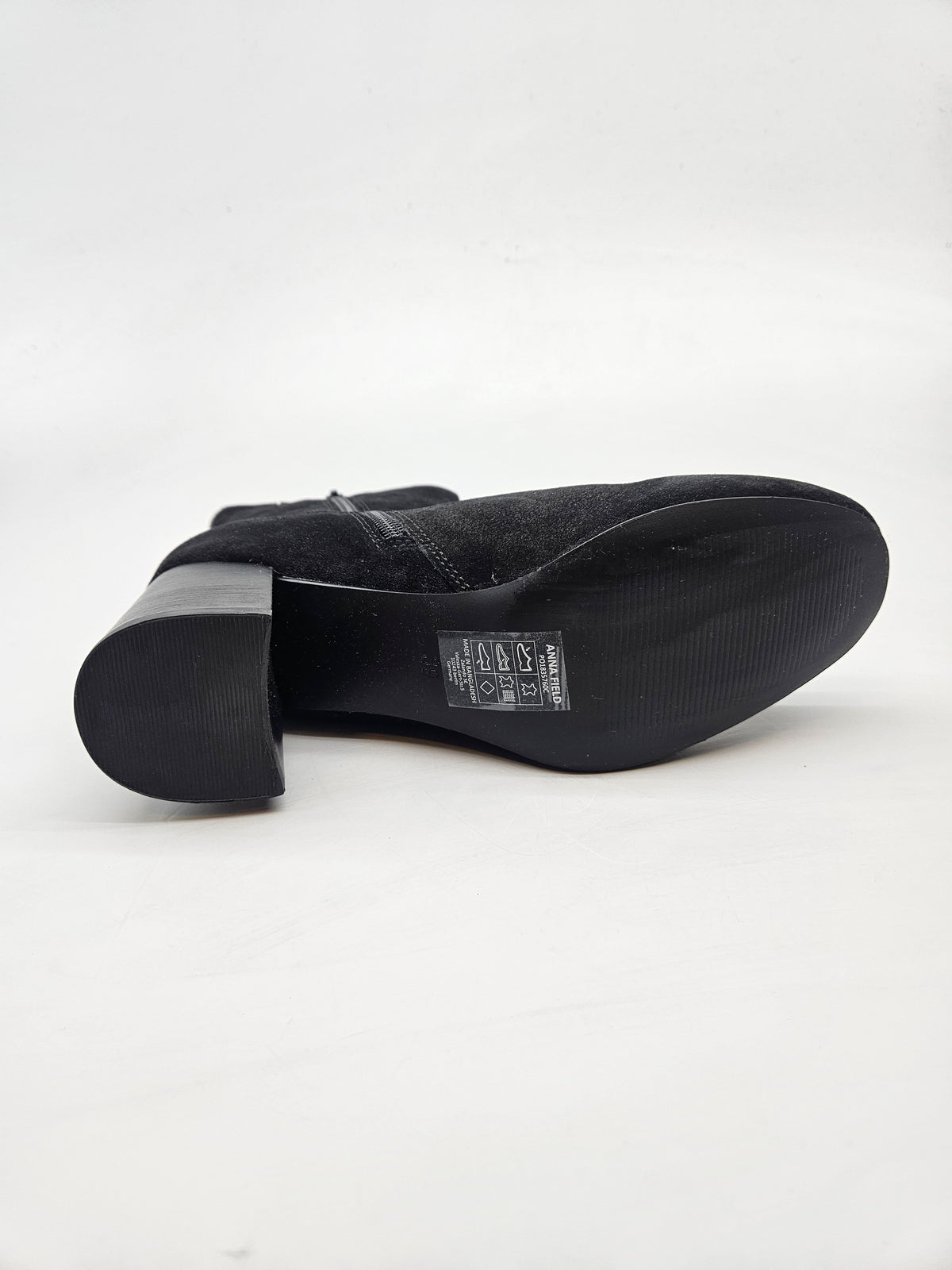 ANNA FIELD NOVI ORIGINAL CIZMI BR 39