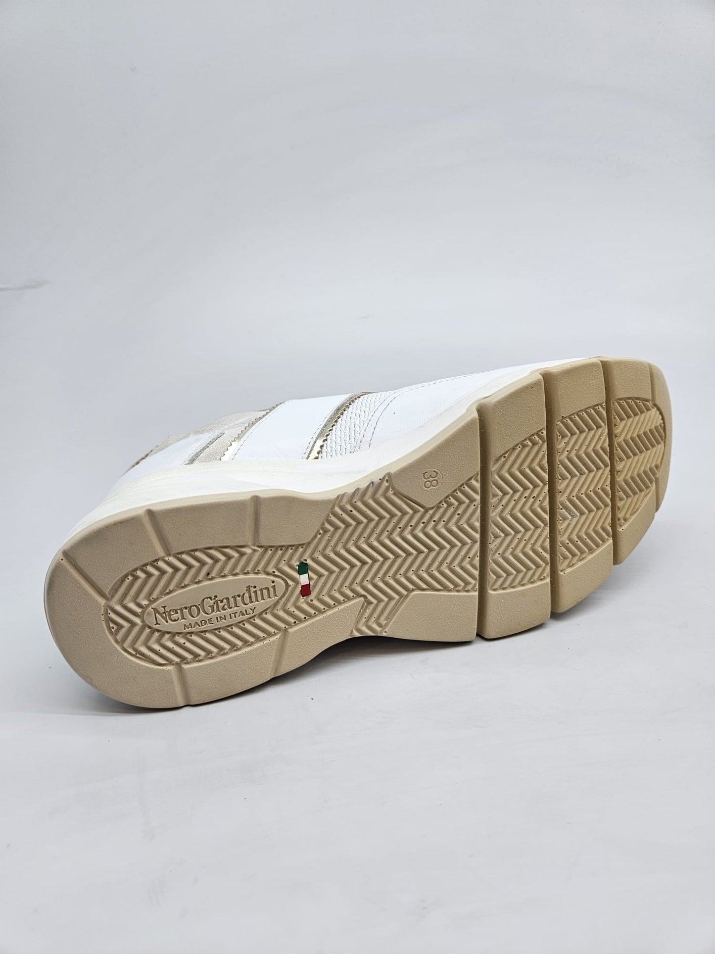 NERO GIARDINI ORIGINAL PATIKI BR 38