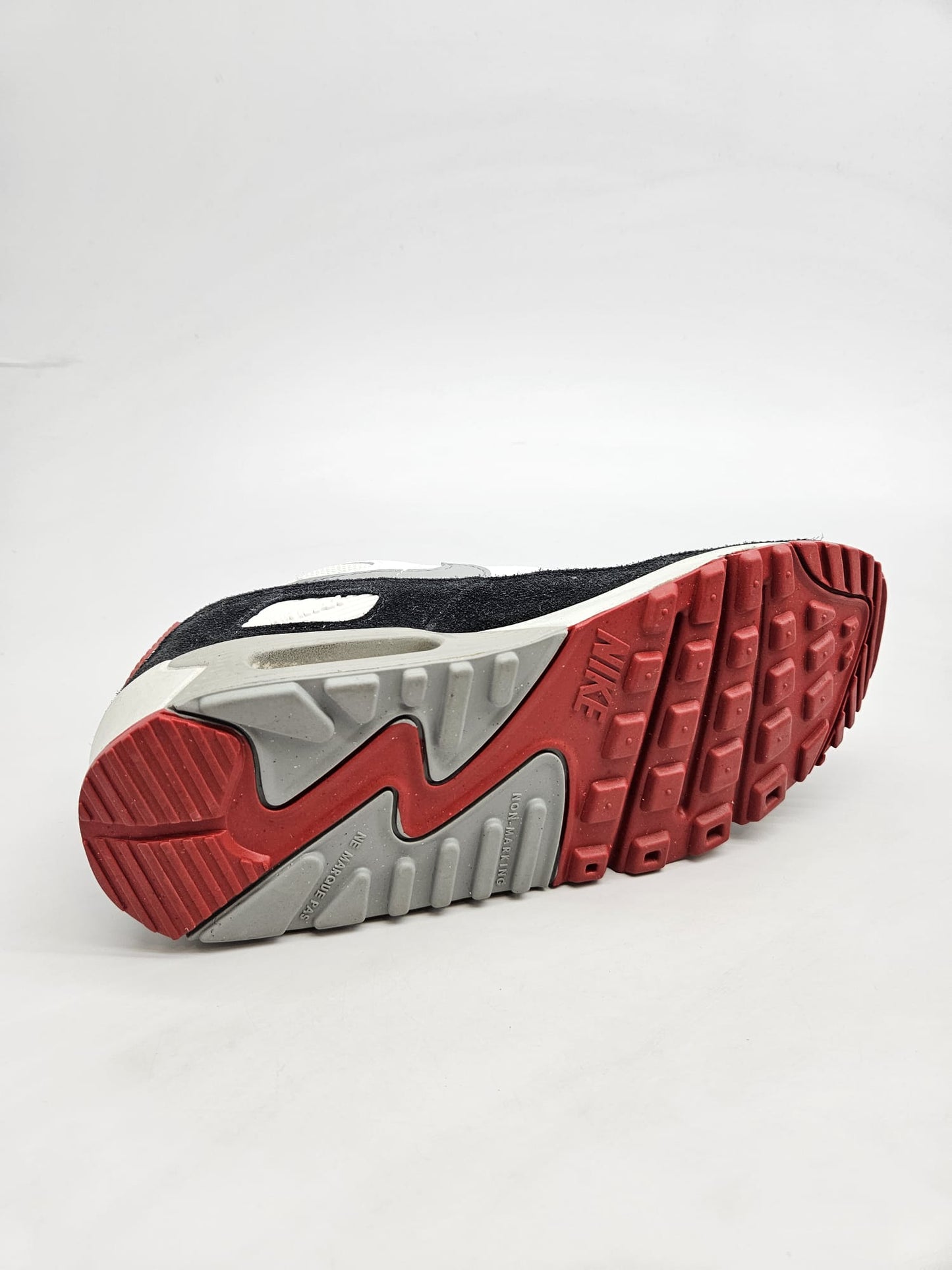 NIKE AIRMAX NOVI ORIGINAL PATIKI BR 37.5