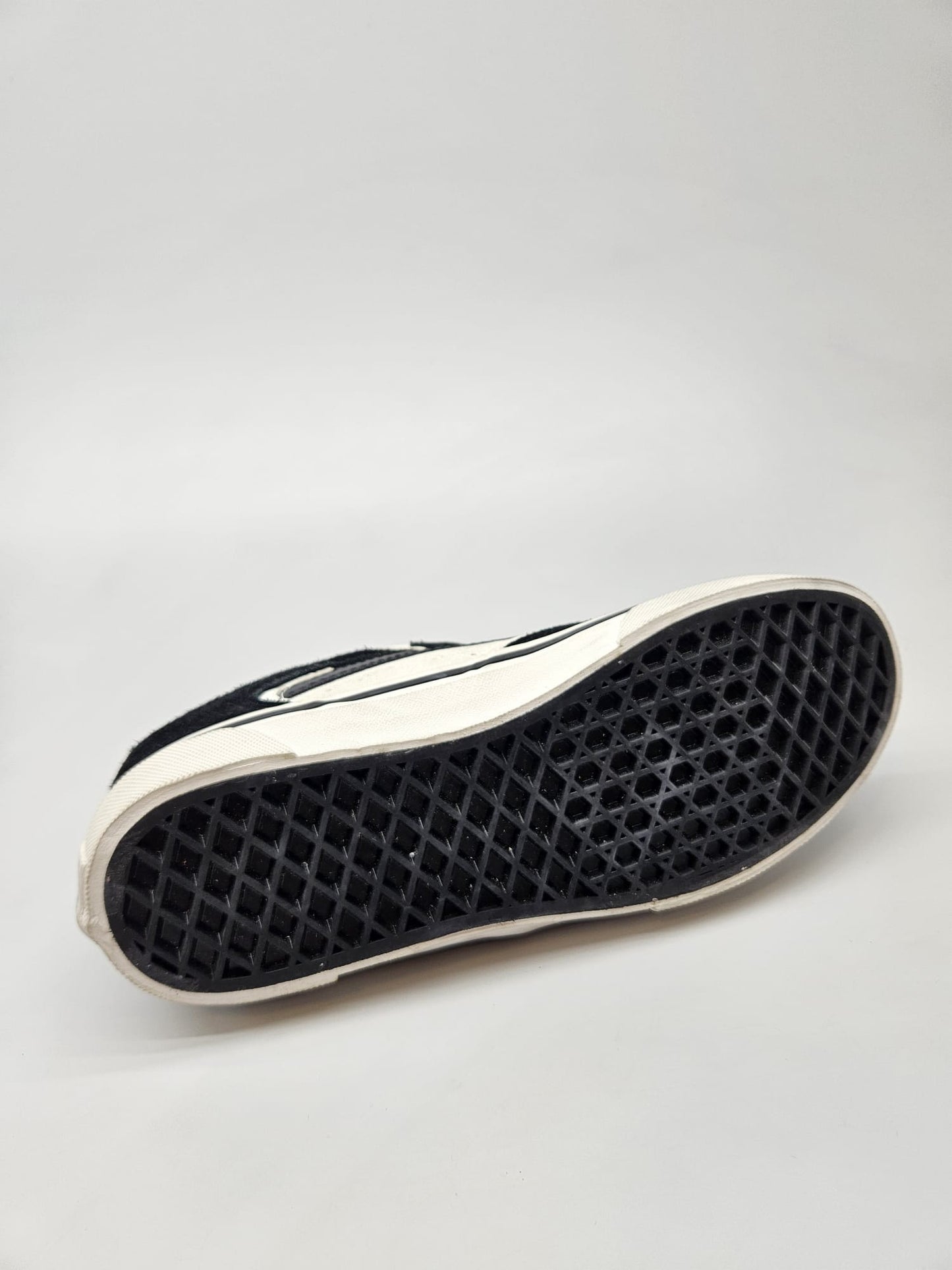 VANS NOVI ORIGINAL PATIKI BR 37