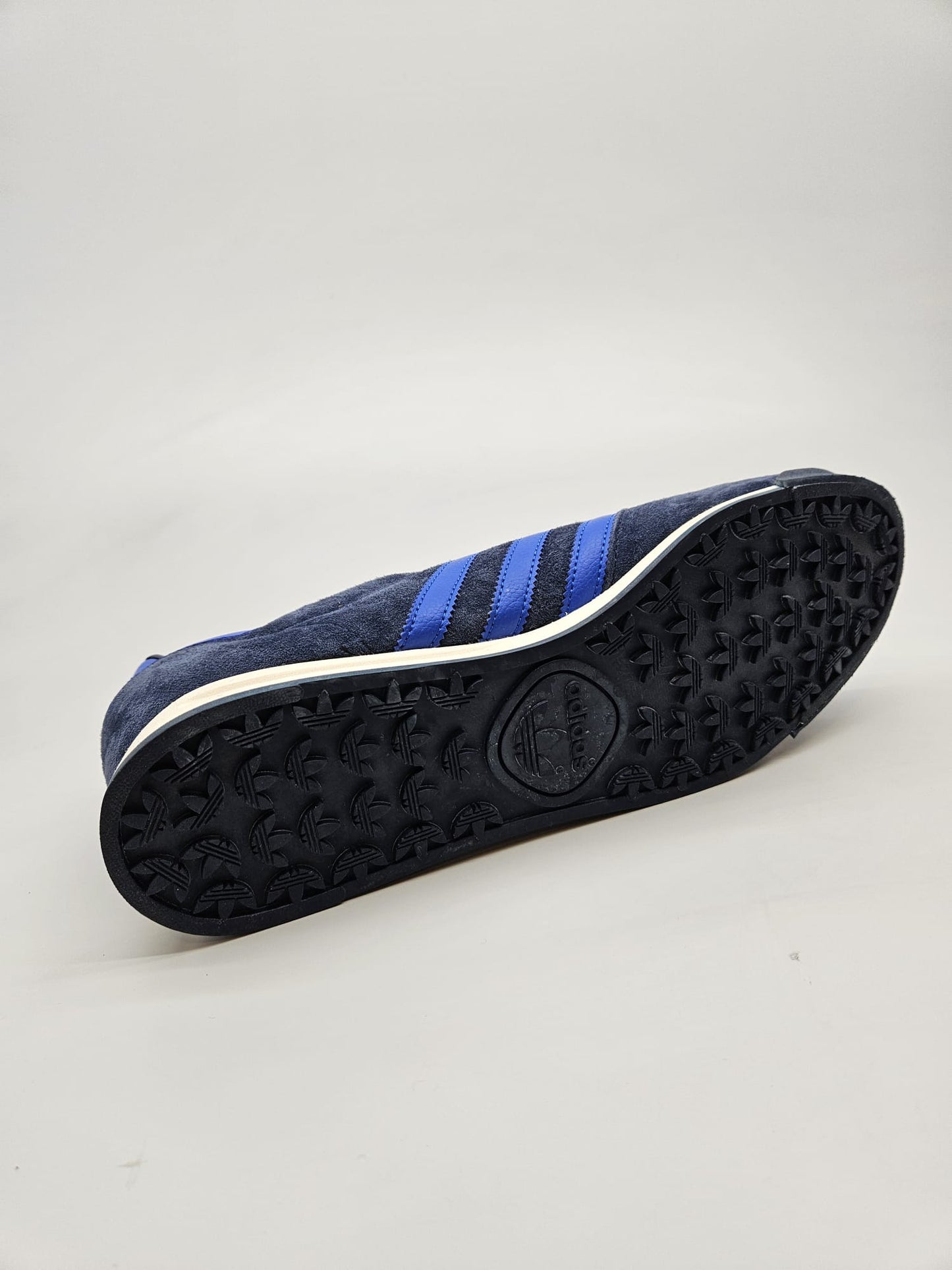ADIDAS NOVI ORIGINAL PATIKI BR 45
