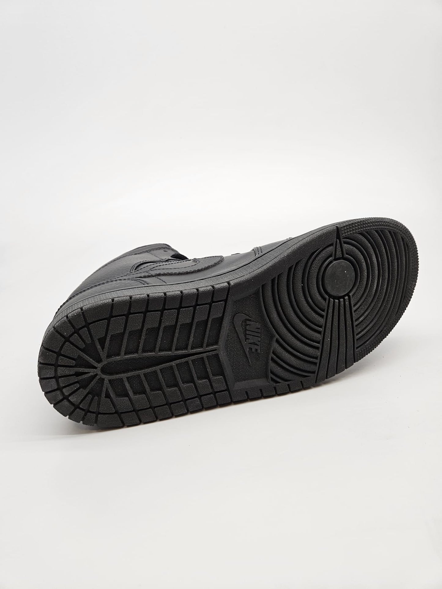 NIKE JORDAN NOVI ORIGINAL PATIKI BR 42.5