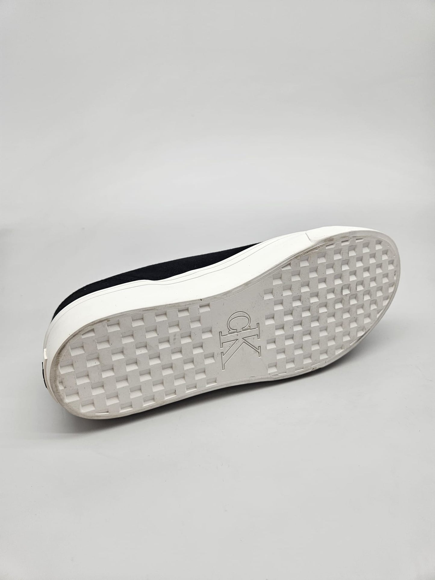 CALVIN KLEIN NOVI ORIGINAL PATIKI BR 39