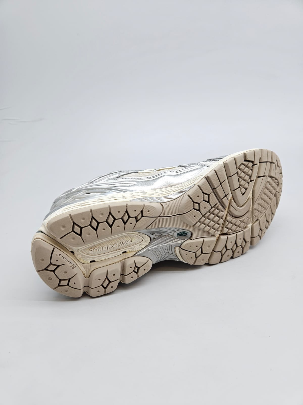 NEW BALANCE ORIGINAL PATIKI BR 42.5