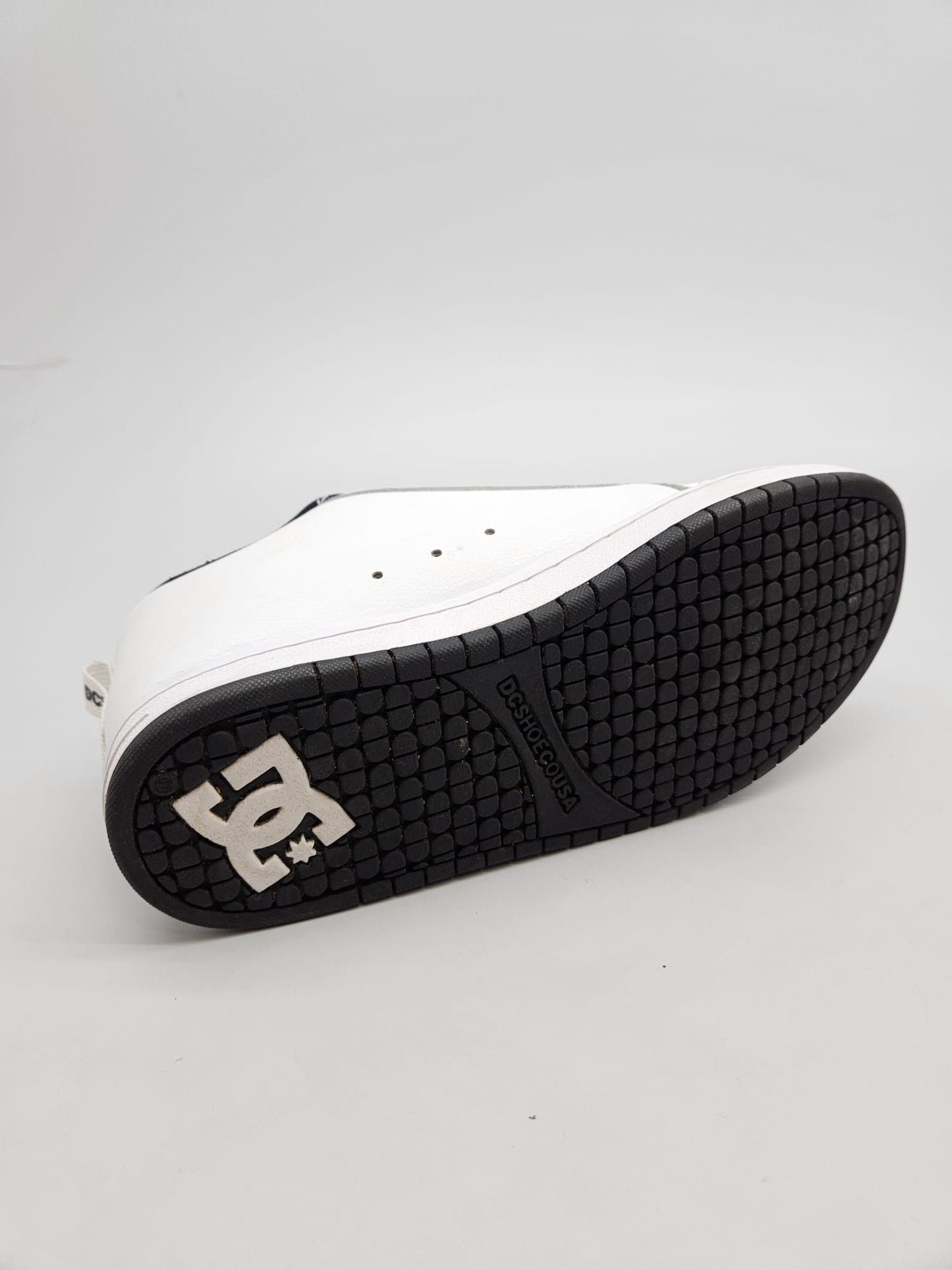DC ORIGINAL KOZNI PATIKI BR 42