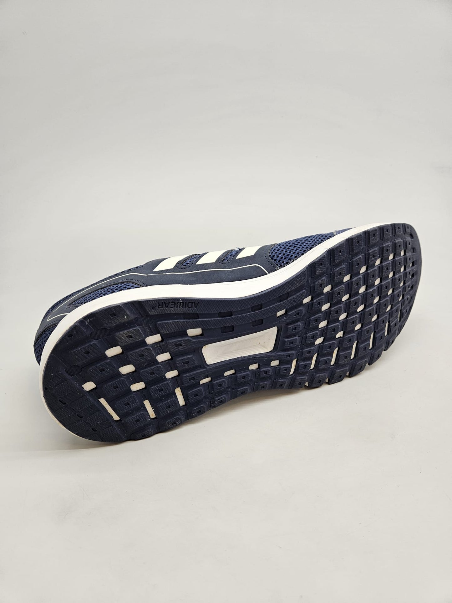 ADIDAS NOVI ORIGINAL PATIKI BR 45
