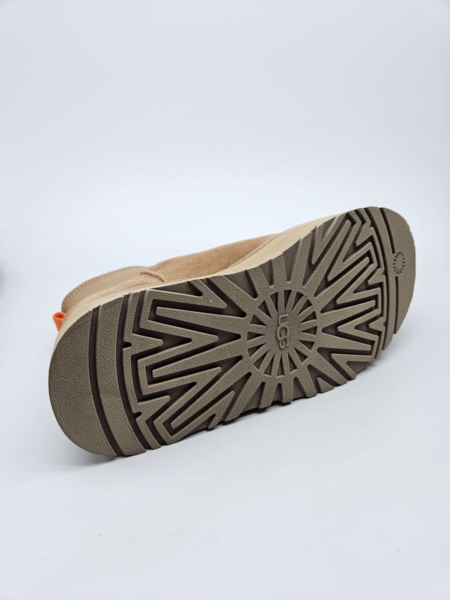 UGG AUSTRALIA ORIGINAL CIZMI BR 42