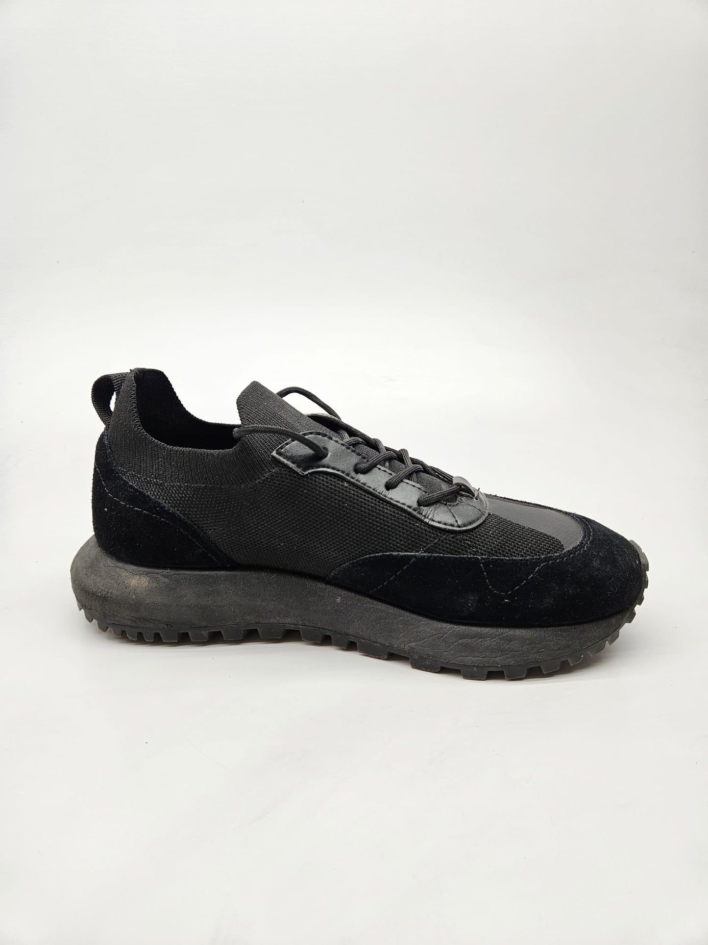 EMPORIO ARMANI ORIGINAL PATIKI BR 42