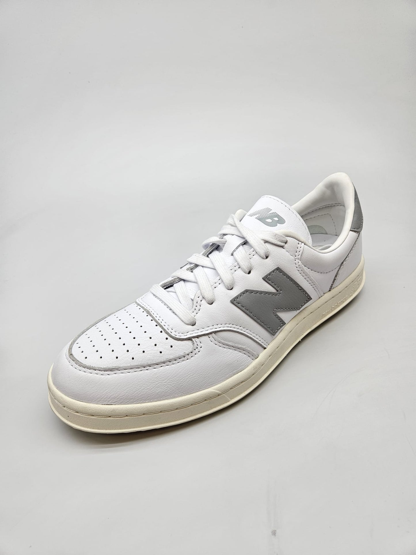 NEW BALANCE ORIGINAL PATIKI BR 42.5
