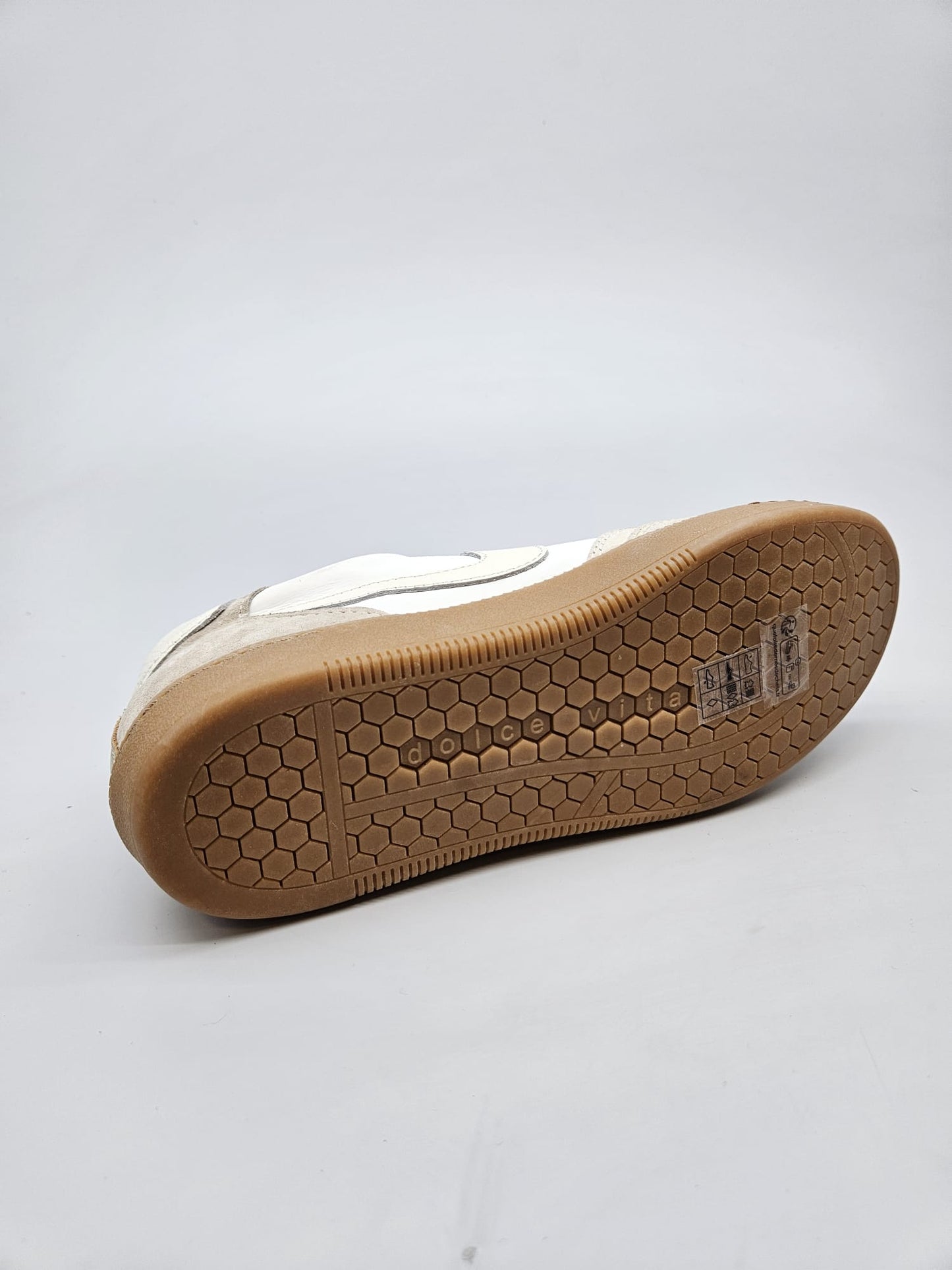 DOLCE VITA NOVI ORIGINAL PATIKI BR 37