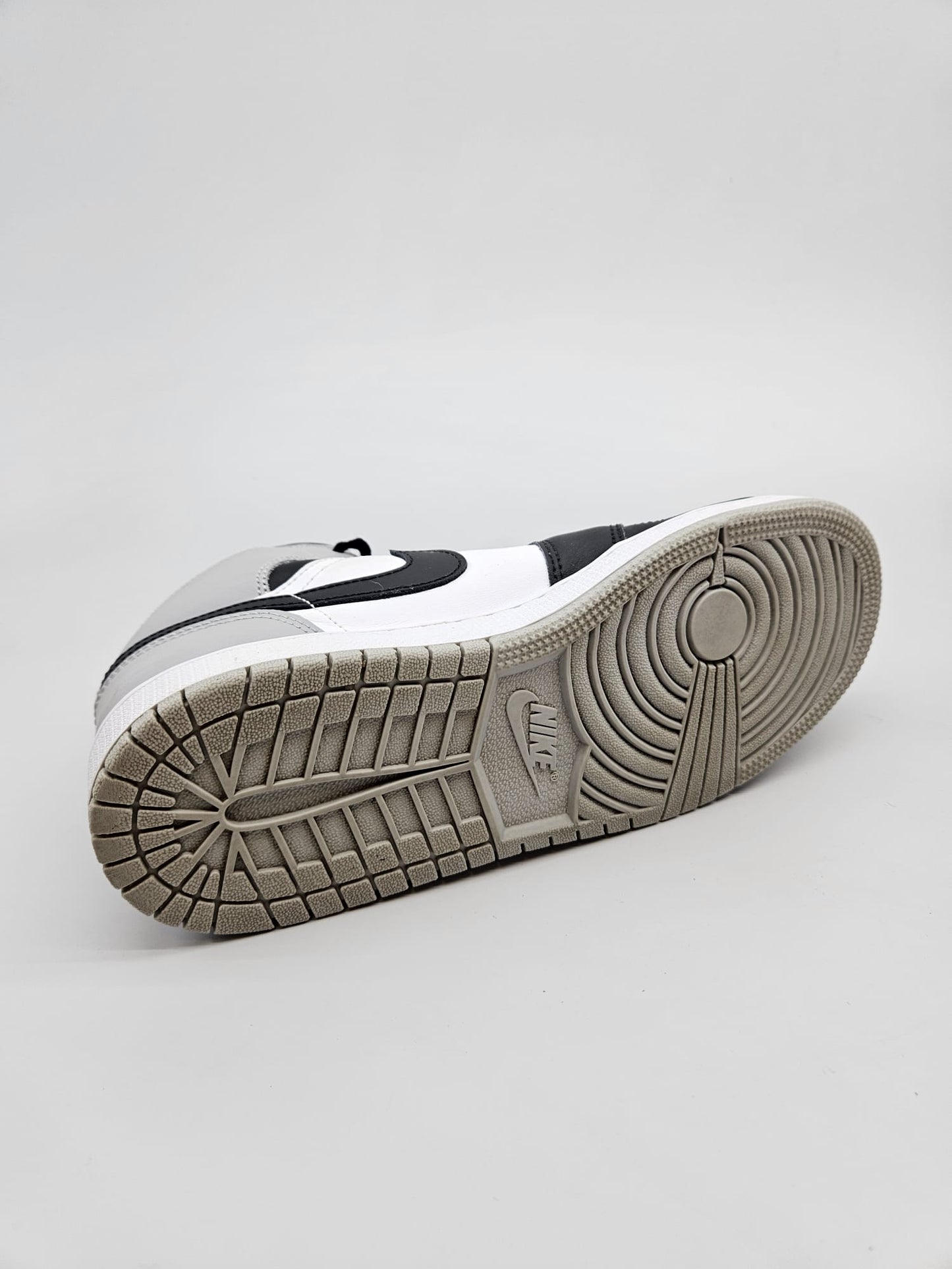NIKE JORDAN ORIGINAL PATIKI BR 40