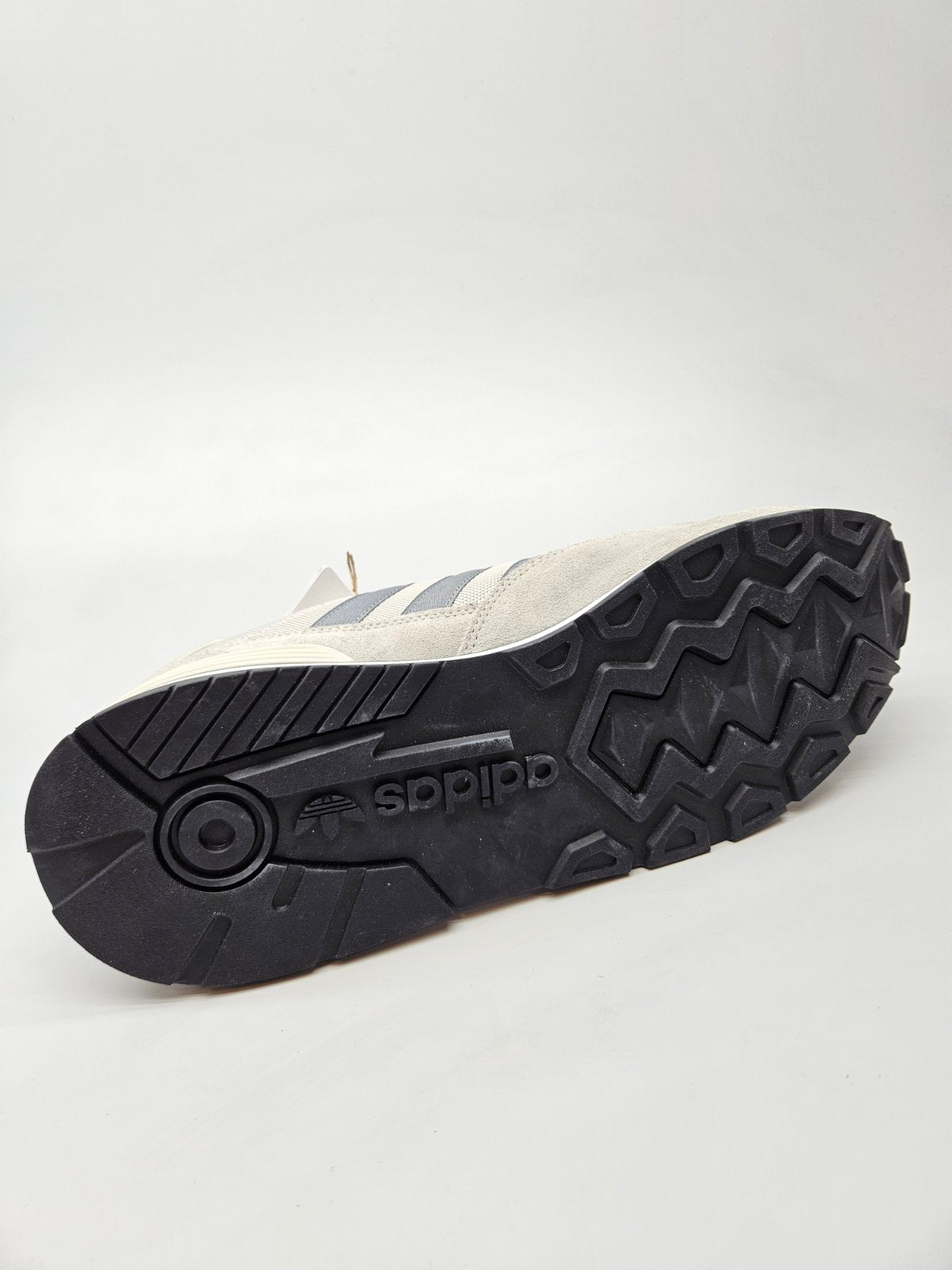 ADIDAS NOVI ORIGINAL PATIKI BR 46