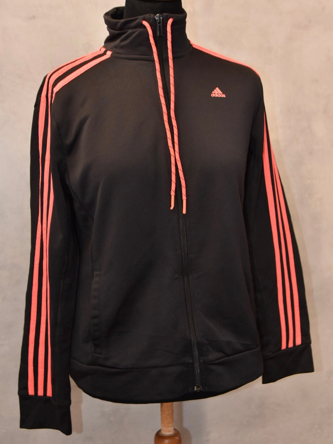 ADIDAS ZENSKA GORNA TRENERKA GOLEMINA S