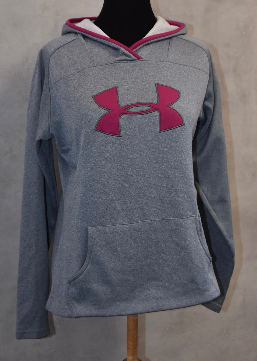 UNDER ARMOUR ZENSKA DUKSERKA GOLEMINA M