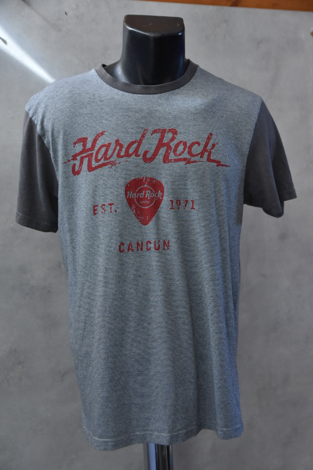 HARD ROCK MASKA MAICA GOLEMINA M