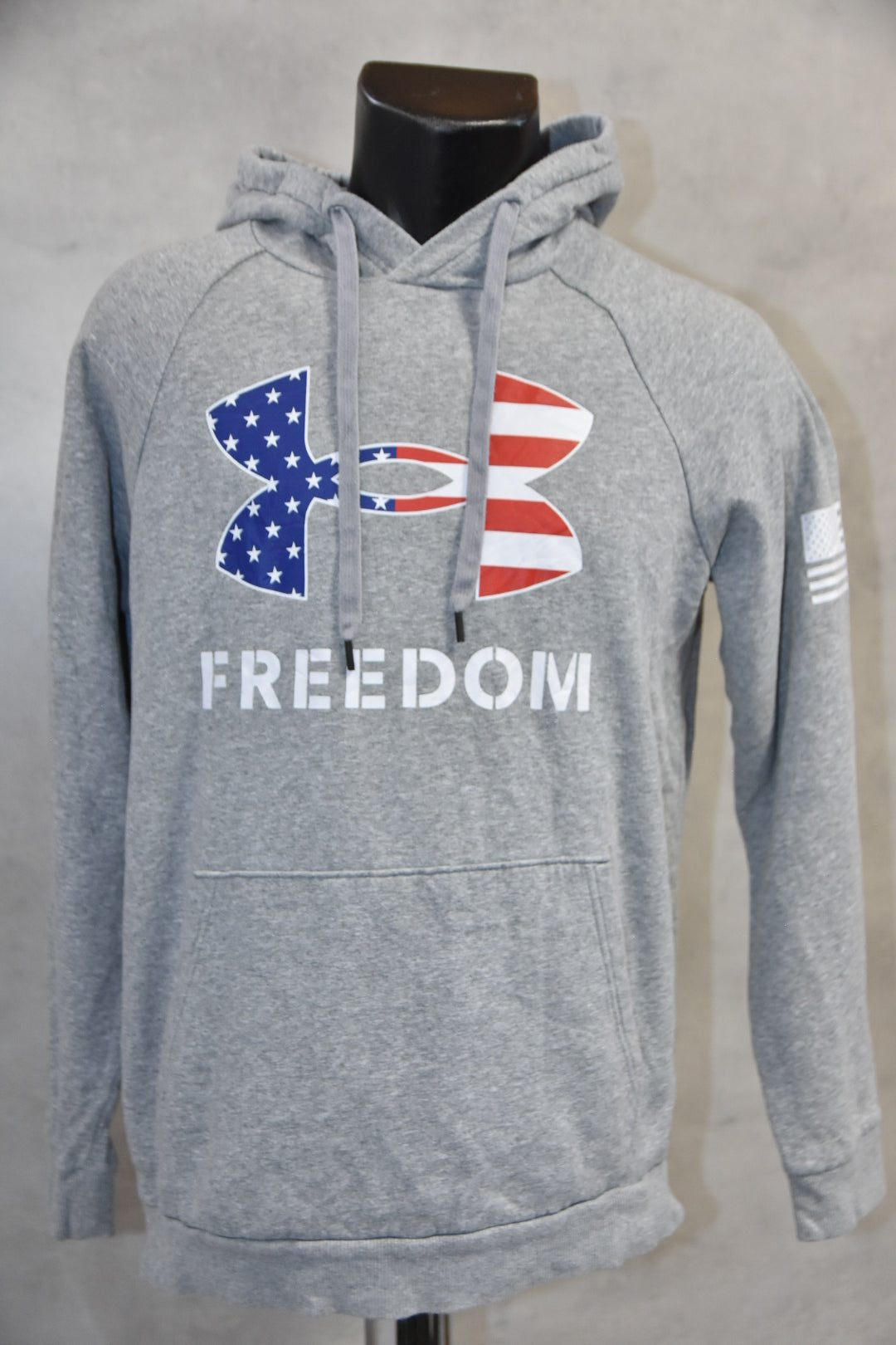 UNDER ARMOUR MASKA DUKSERKA GOLEMINA S