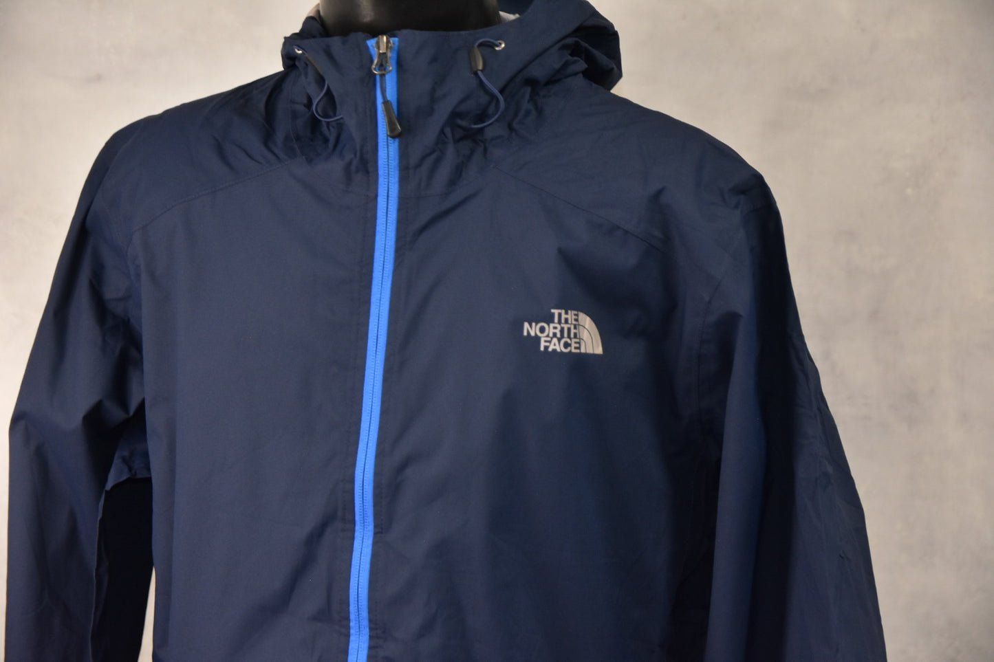 THE NORTH FACE MASKA VODOOTPORNA JAKNA GOLEMINA L