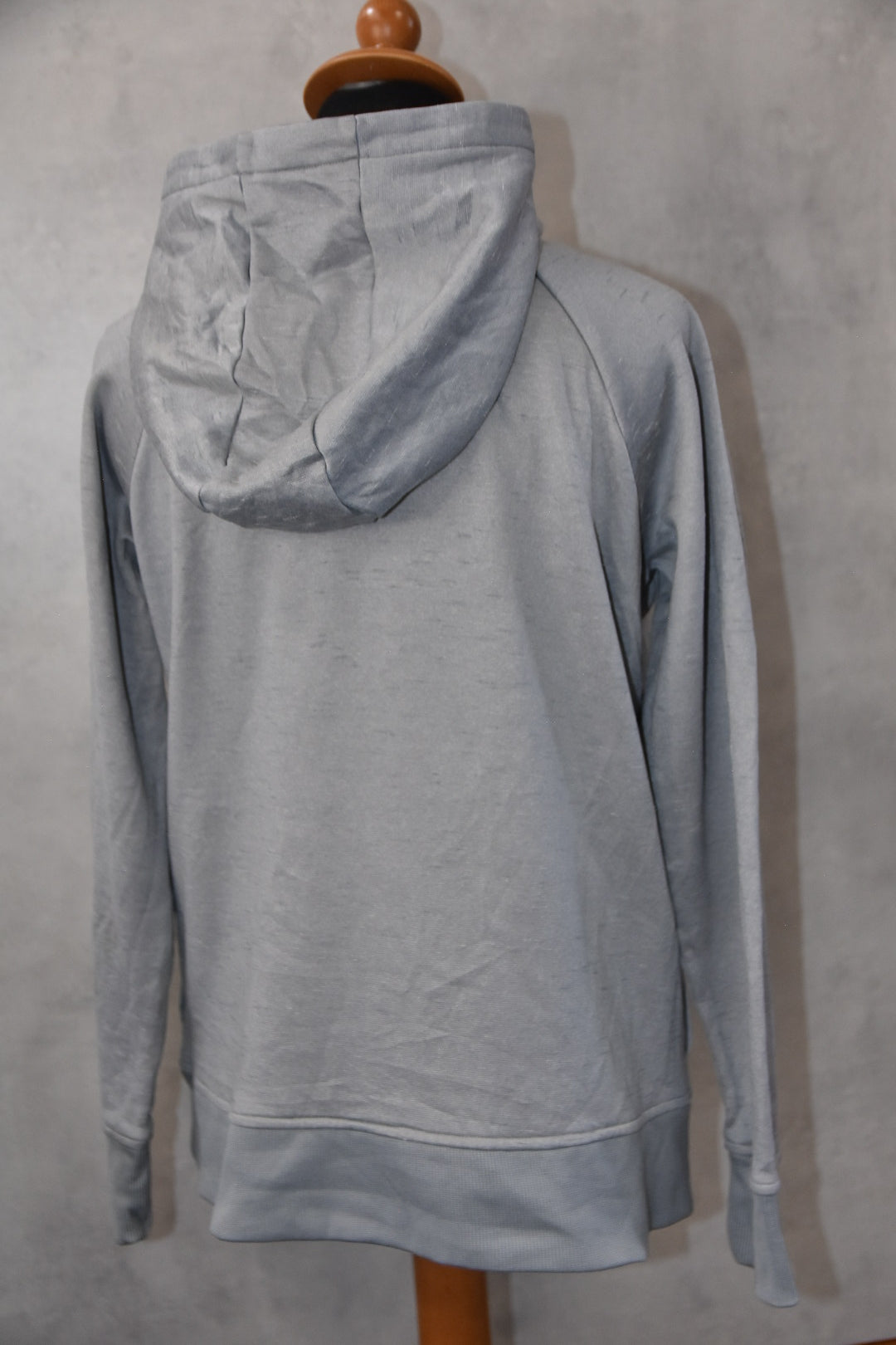 UNDER ARMOUR ZENSKA DUKSERKA GOLEMINA M