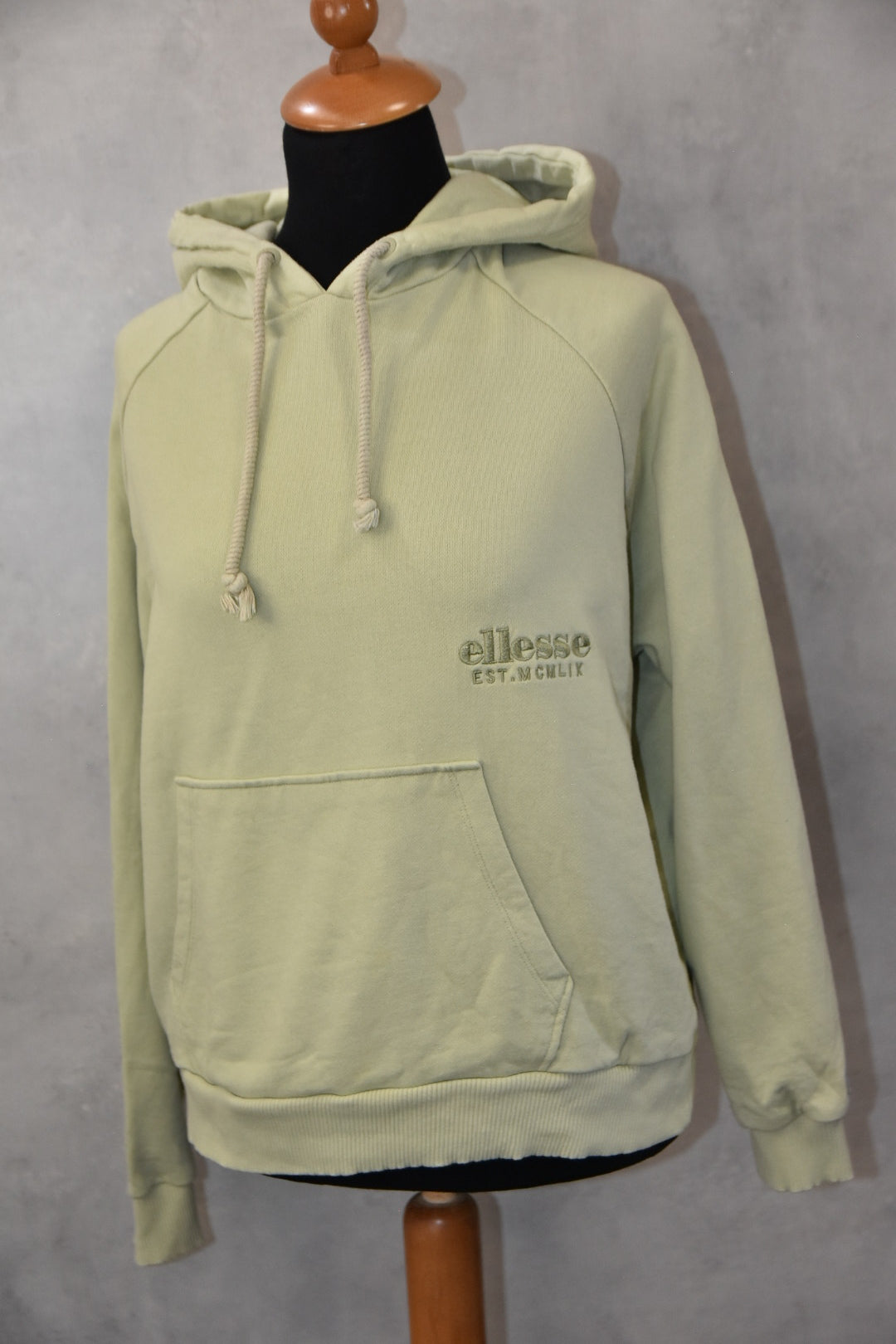 ELLESSE ZENSKA DUKSERKA GOLEMINA S
