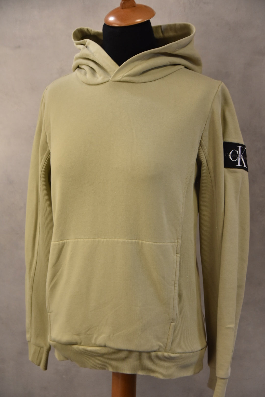 CALVIN KLEIN ZENSKA DUKSERKA GOLEMINA S