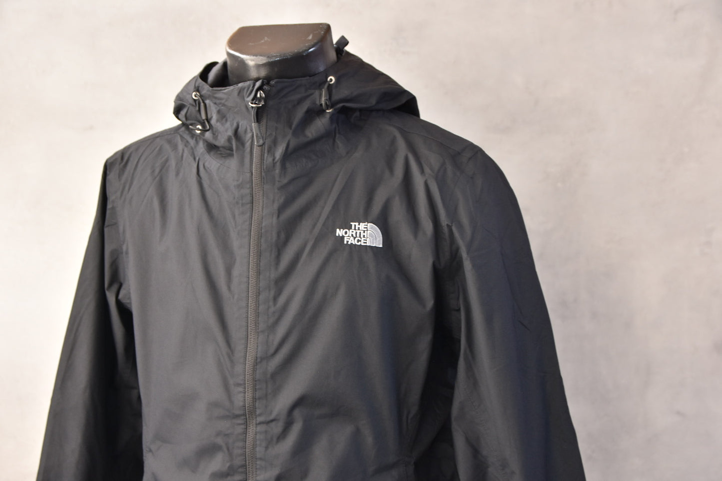 THE NORTH FACE VODOOTPORNA ZENSKA JAKNA XL