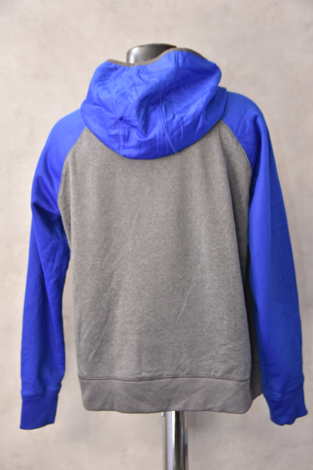UNDER ARMOUR ZENSKA DUKSERKA GOLEMINA L