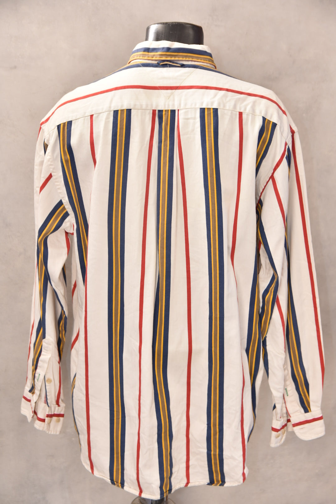 TOMMY HILFIGER VINATGE MASKA KOSULA GOLEMINA M