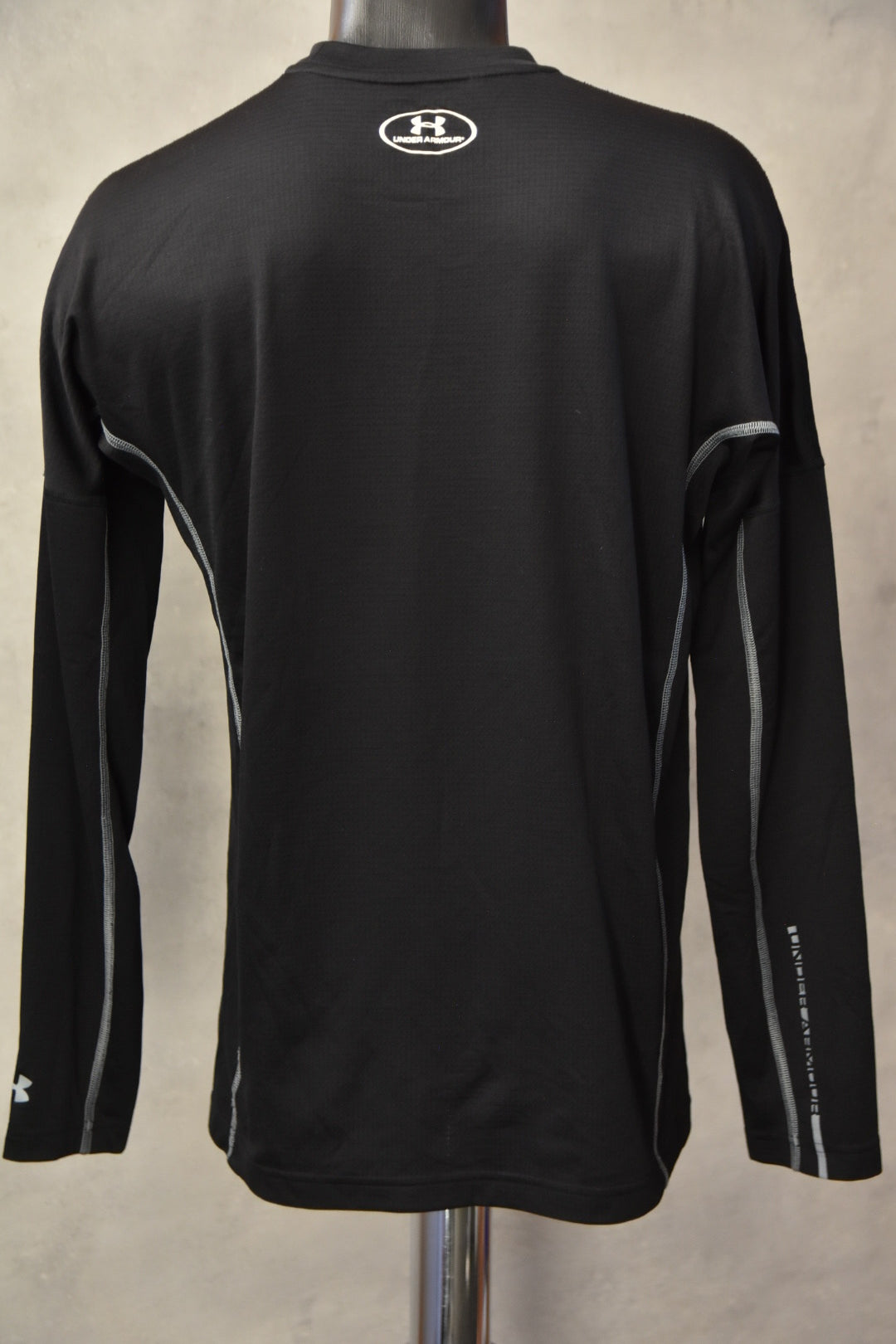 UNDER ARMOUR MASKA SPORT BLUZA GOLEMINA L