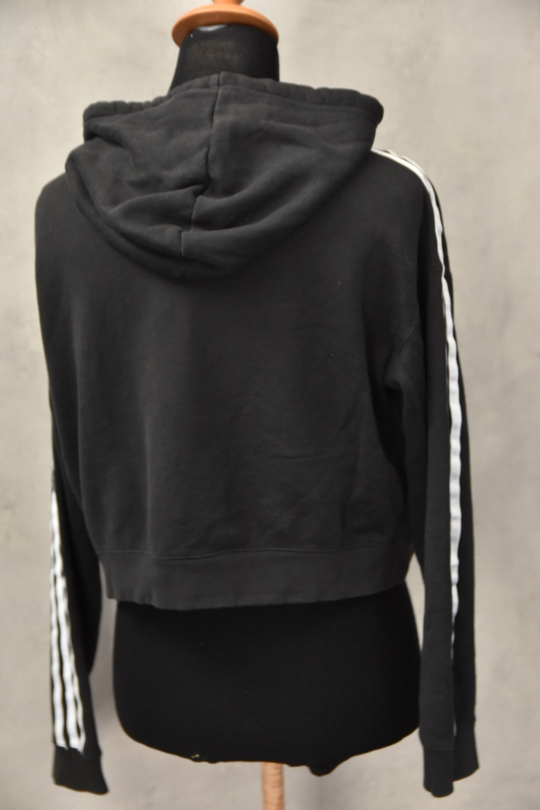 ADIDAS ZENSKA DUKSERKA GOLEMINA S