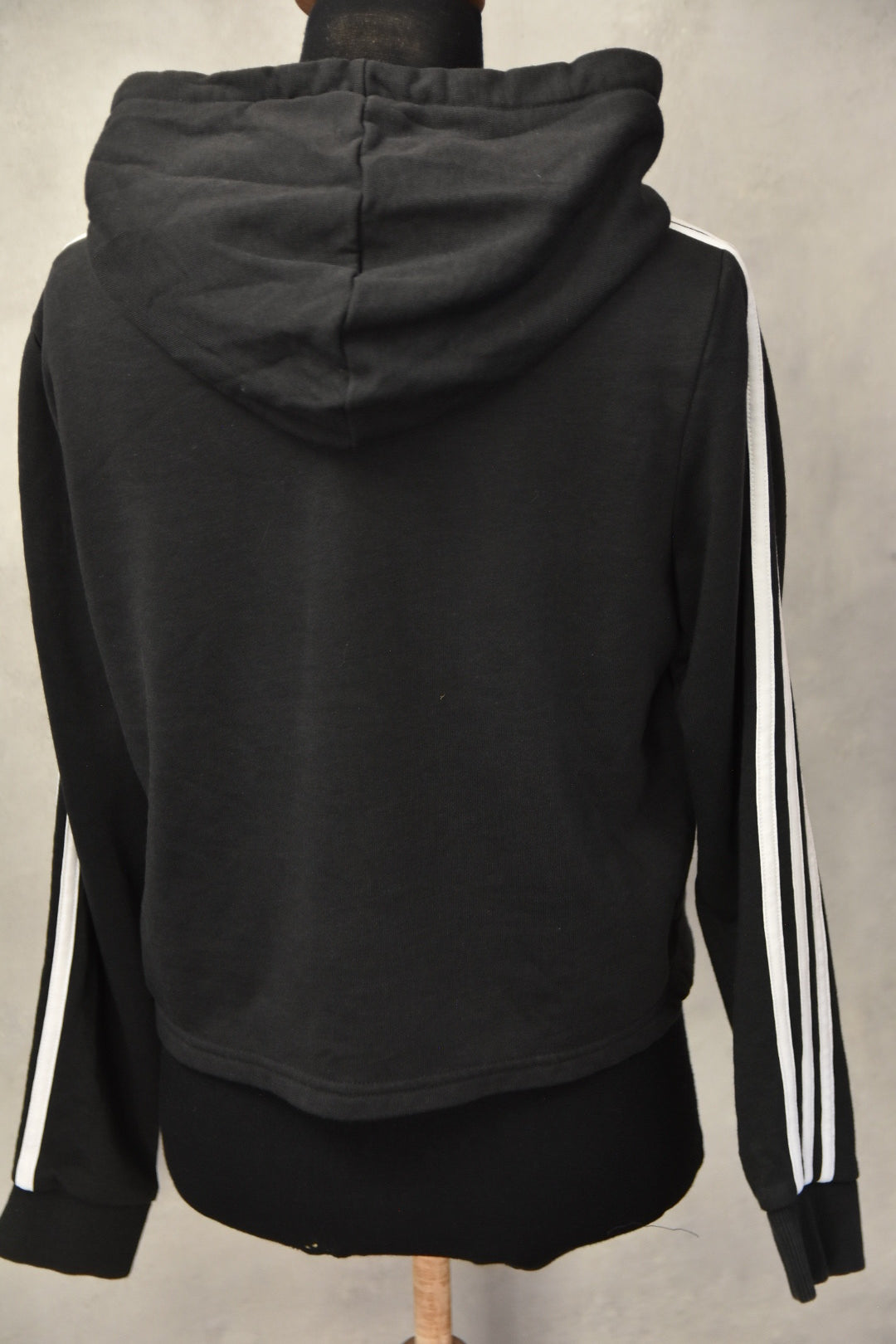 ADIDAS ZENSKA DUKSERKA GOLEMINA M