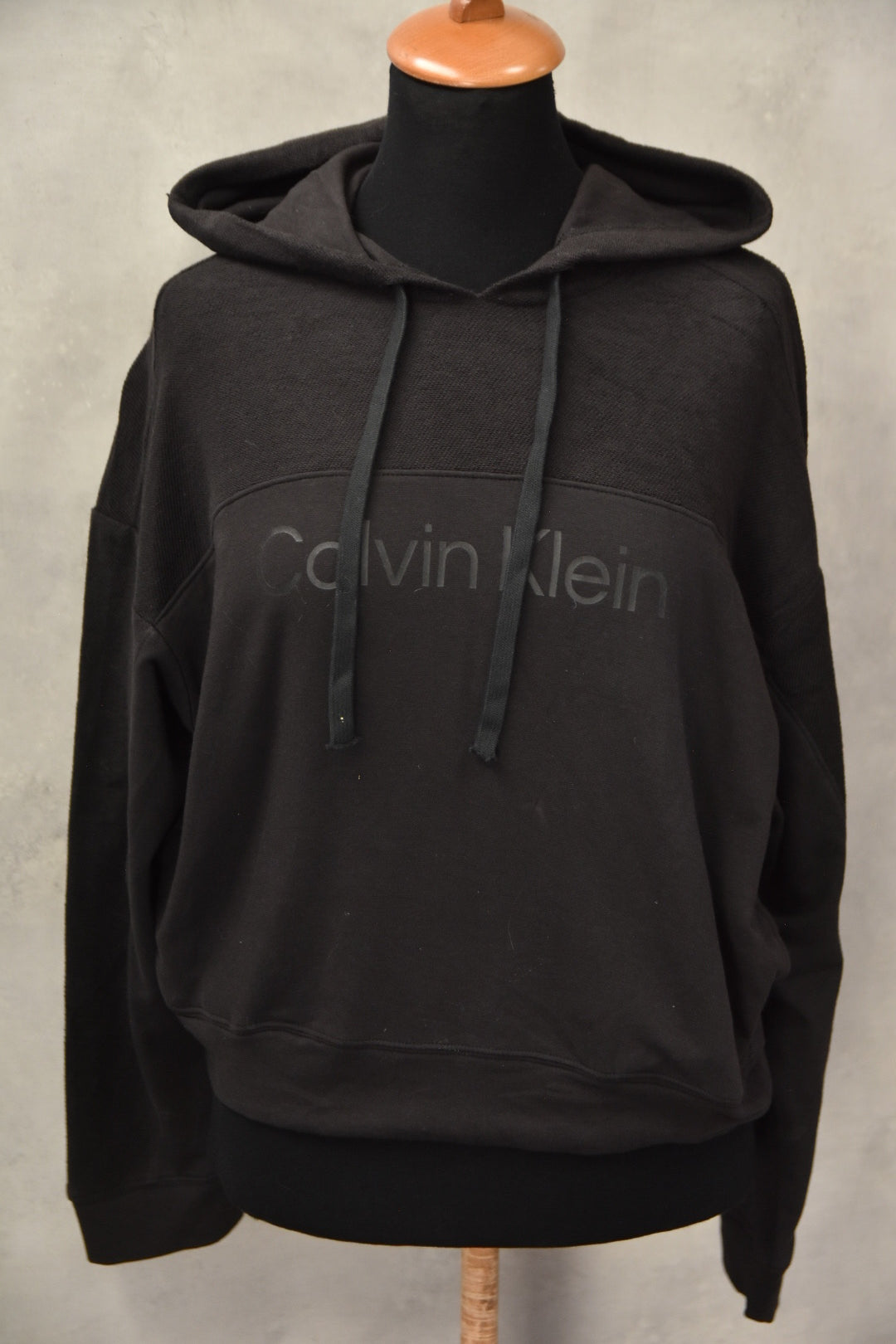 CALVIN KLEIN ZENSKA DUKSERKA GOLEMINA XS