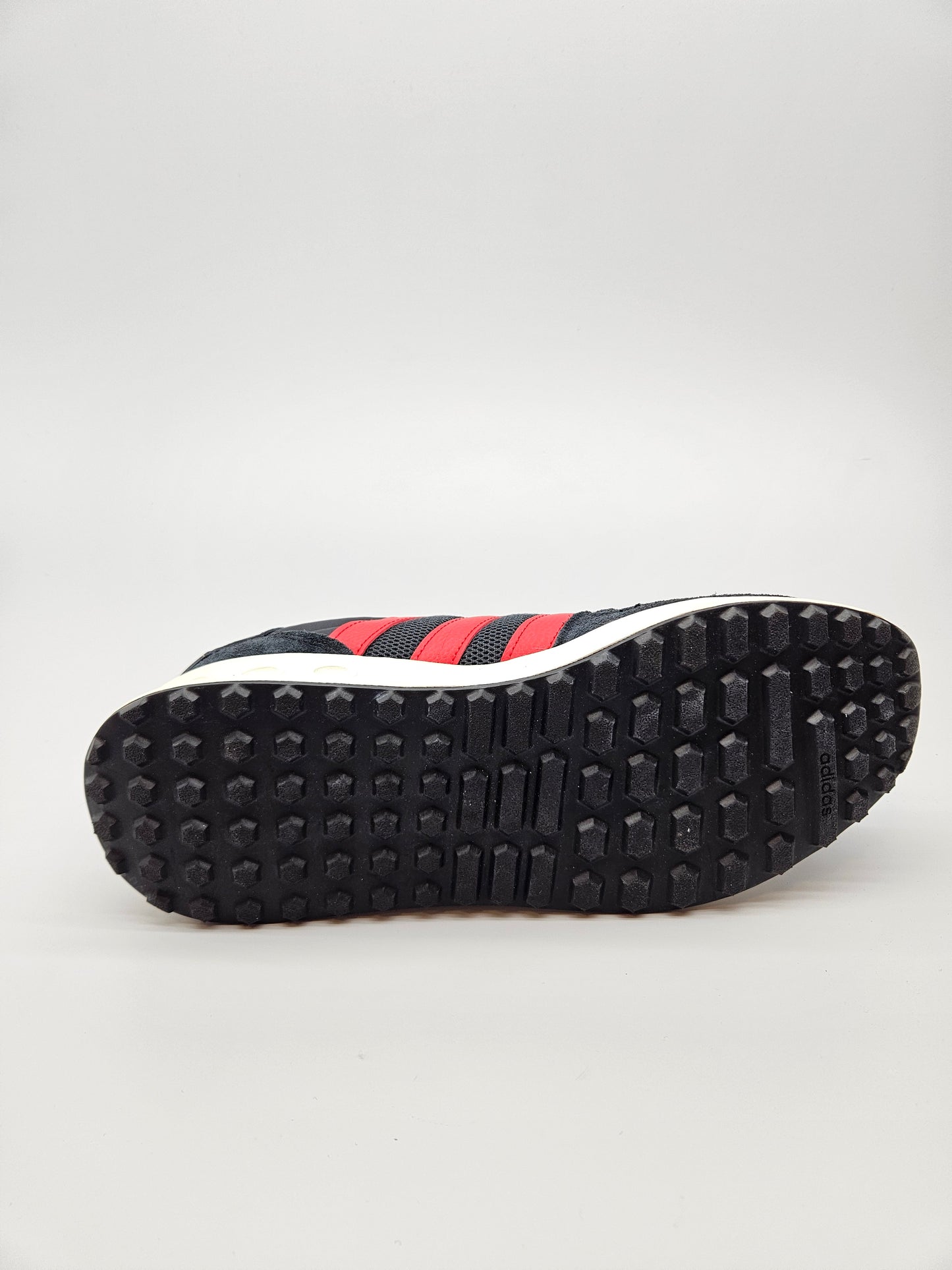 ADIDAS NOVI ORIGINAL PATIKI BR 46