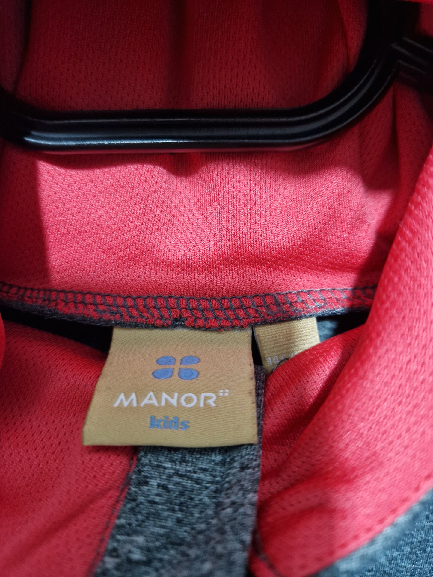 ZENSKA DETSKA DUKSERKA GOLEMINA 146/152