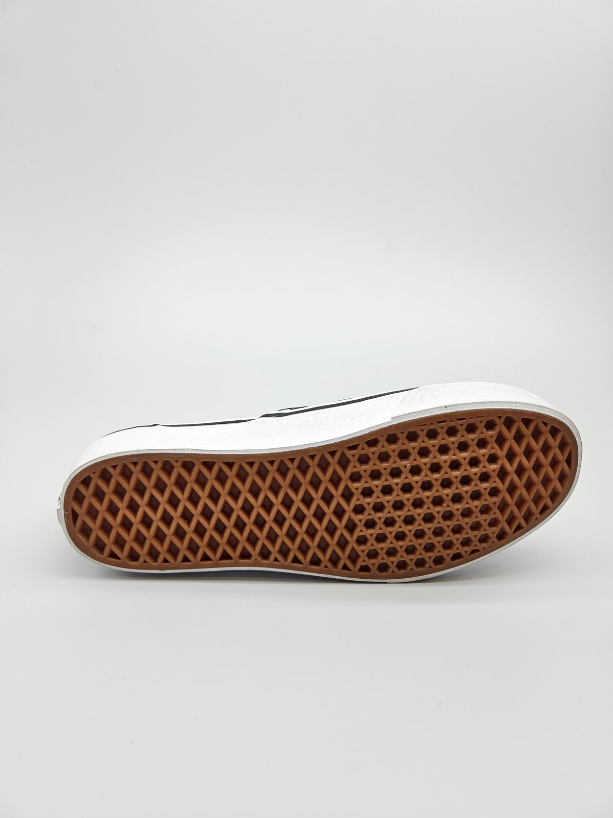 VANS NOVI ORIGINAL PATIKI BR 43