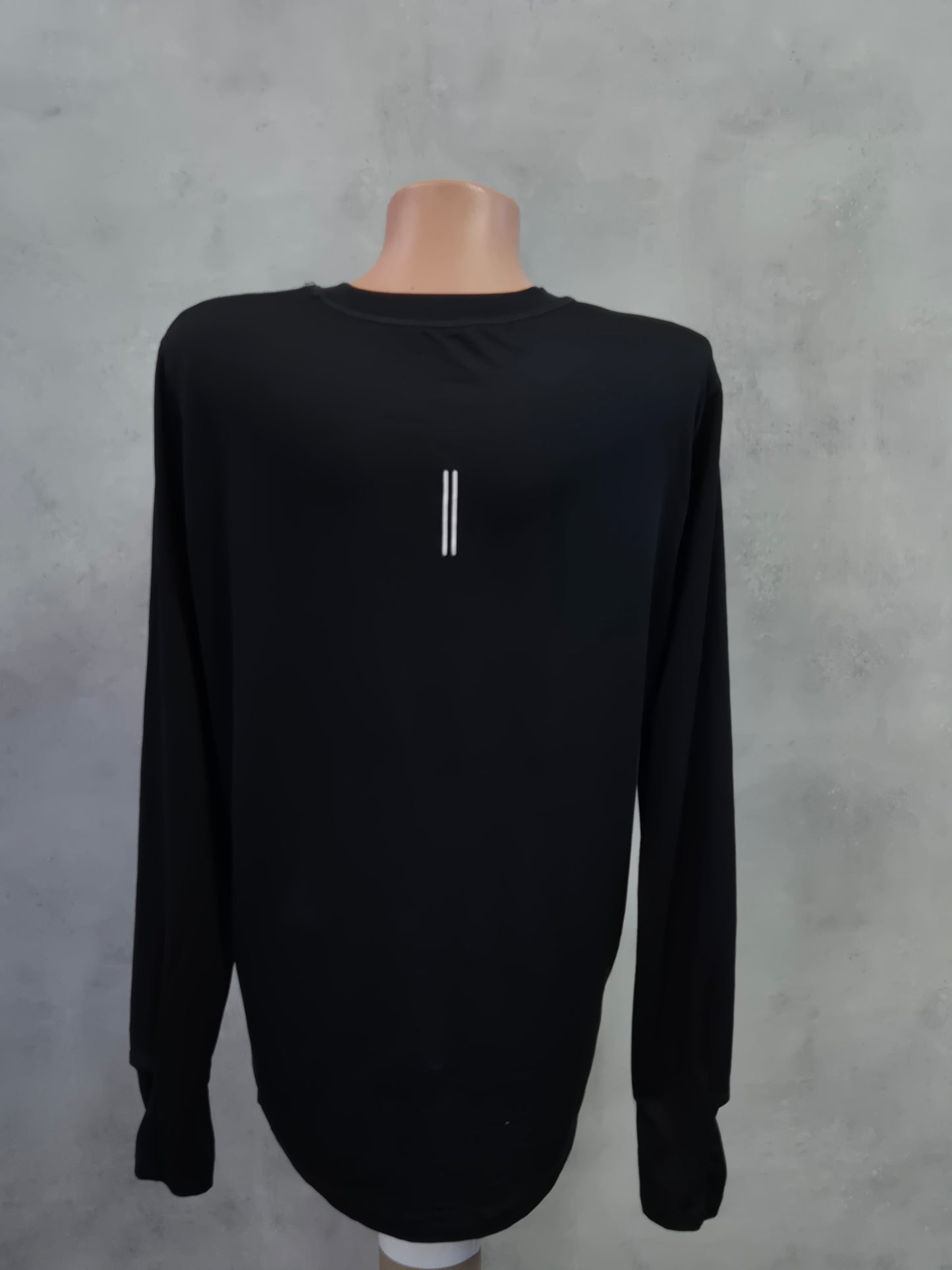 NIKE ZENSKA BLUZA GOLEMINA M