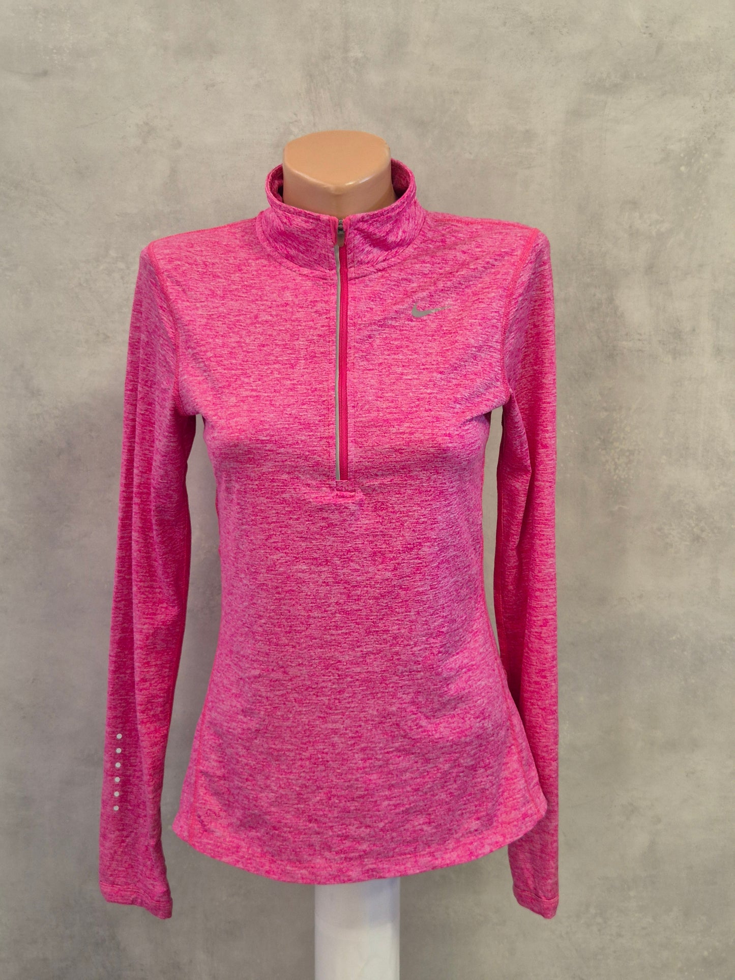 NIKE ZENSKA BLUZA GOLEMINA XS