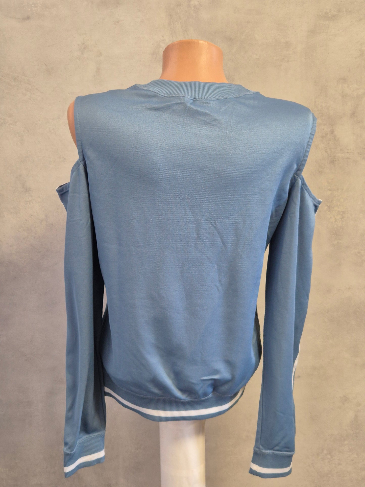 ADIDAS ZENSKA BLUZA GOLEMINA XS