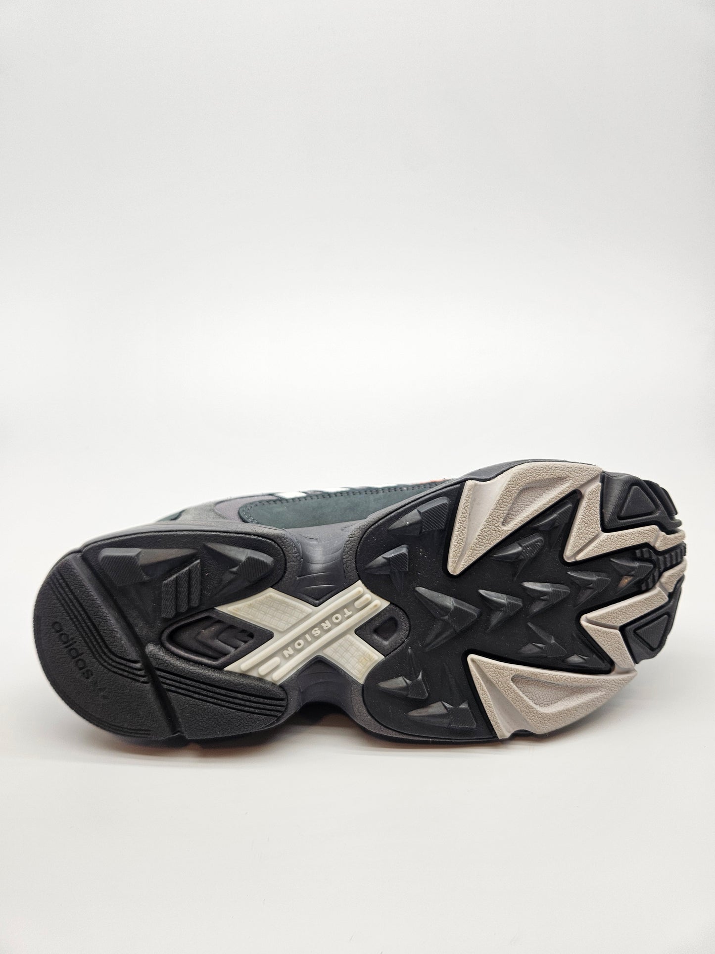 ADIDAS ORIGINAL PATIKI BR 40