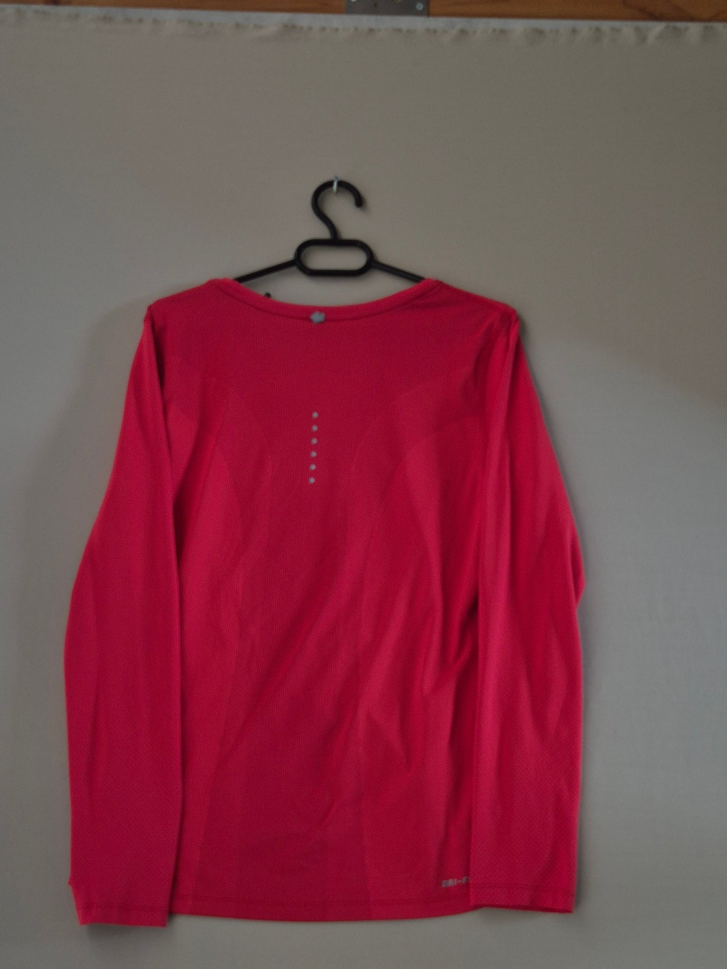 NIKE ZENSKA BLUZA GOLEMINA M
