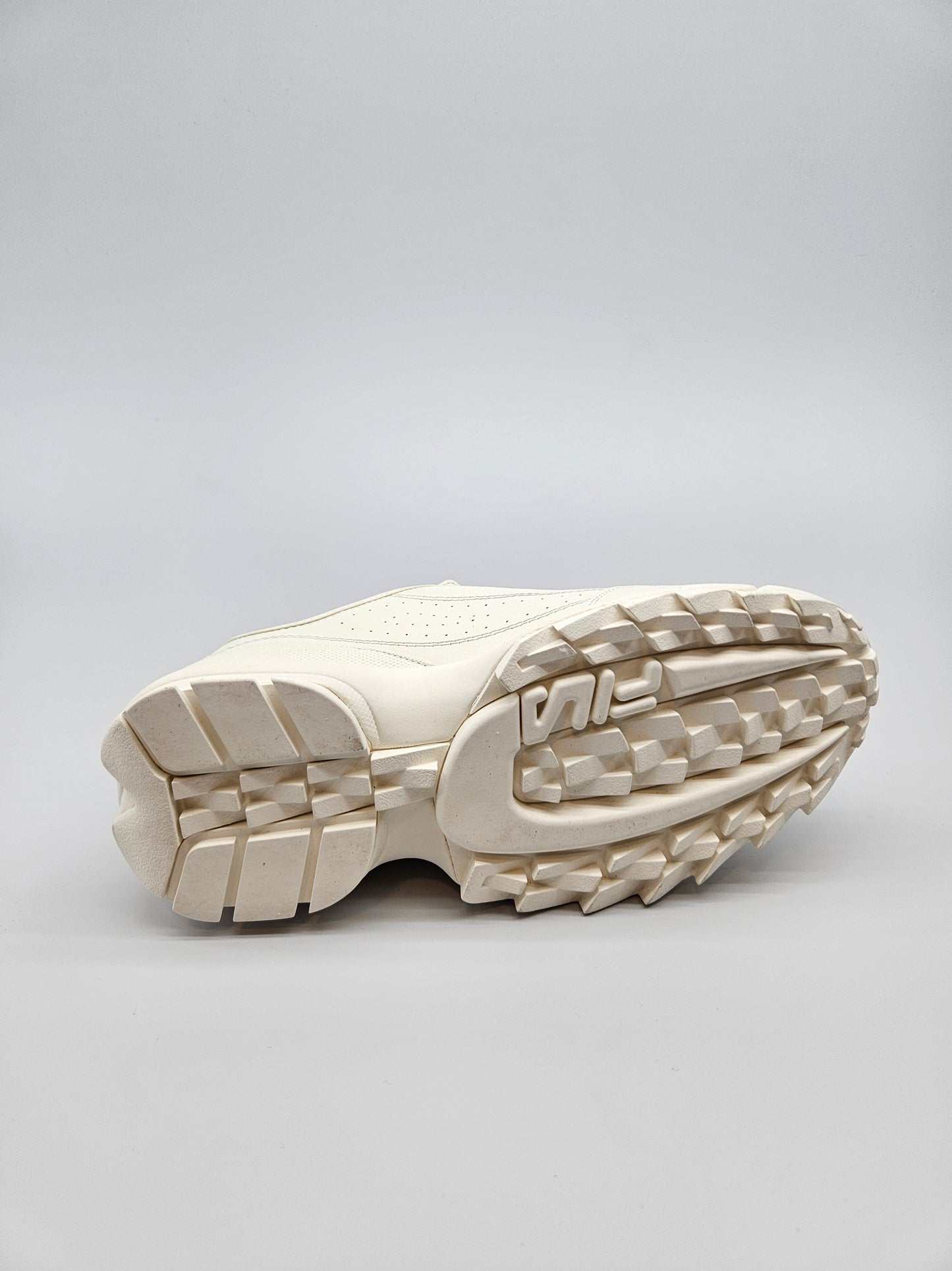FILA NOVI ORIGINAL PATIKI BR 42