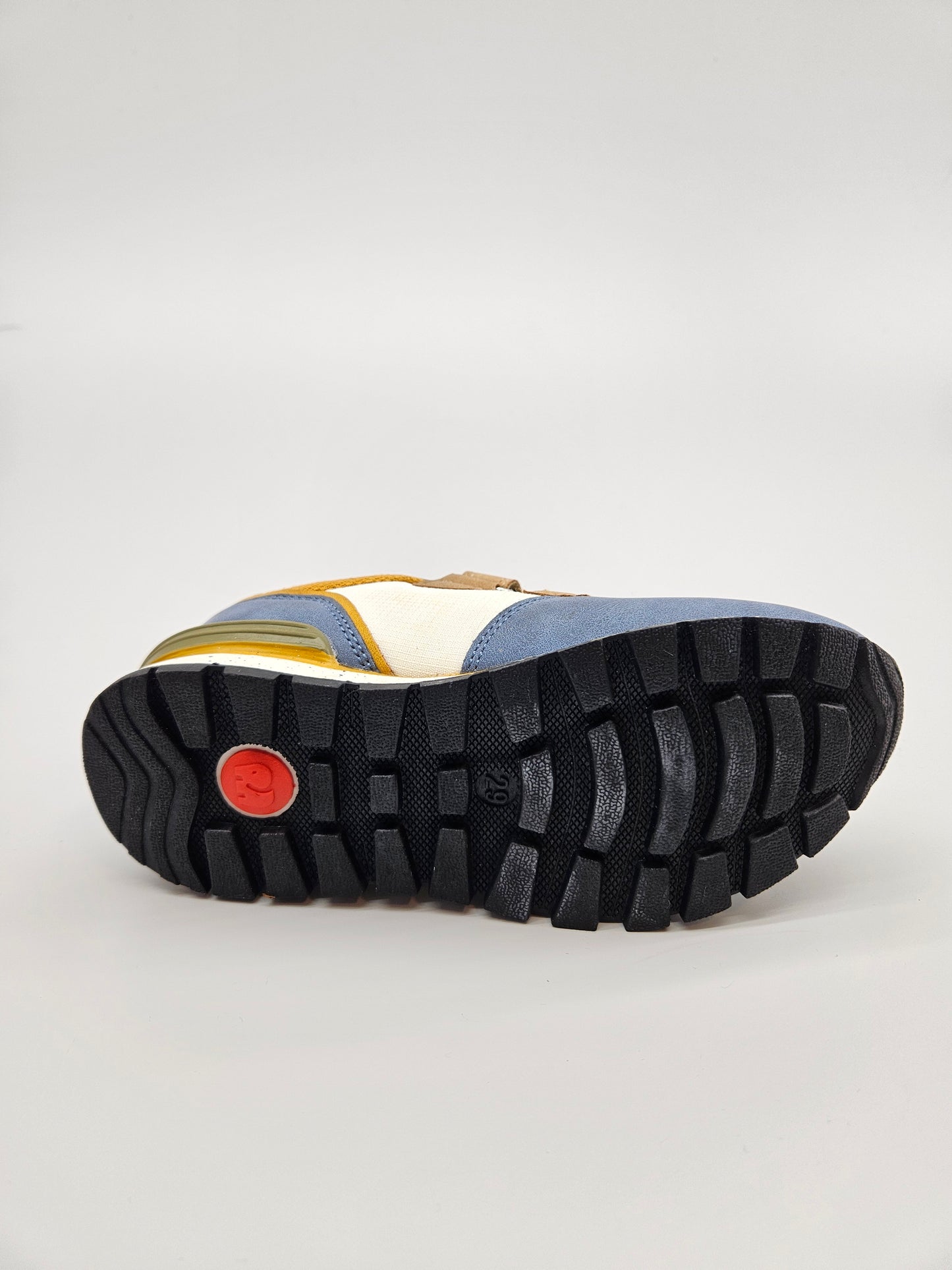 ELEFANTEN MEMORY NOVI ORIGINAL PATIKI BR 29