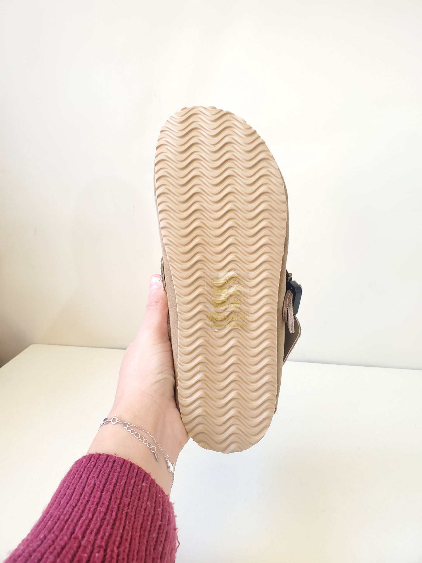 STEVE MADDEN NOVI ORIGINAL KOZNI ZENSKI I MASKI PAPUCI BR 36/37/38/39/40/41/42