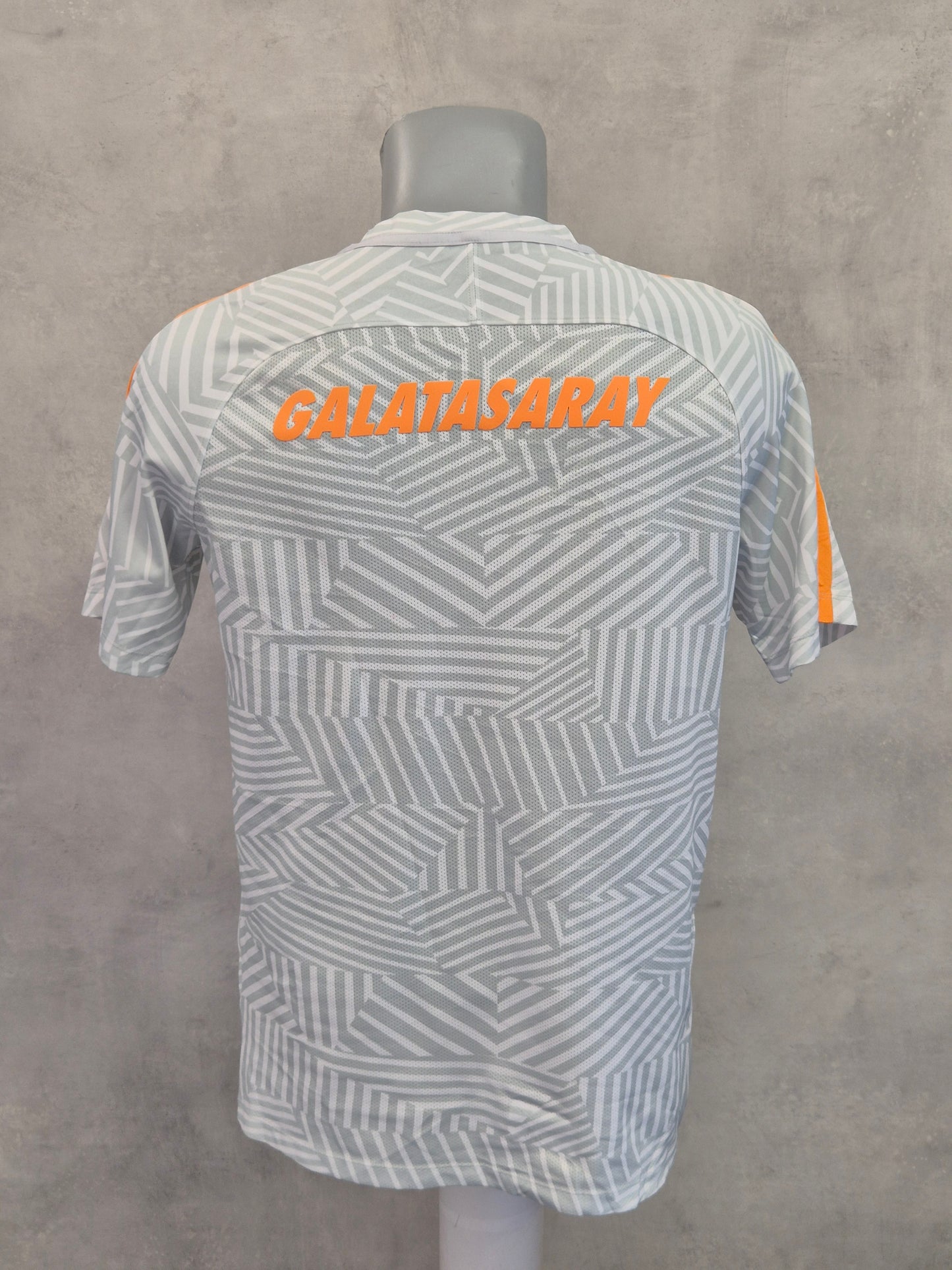 NIKE MASKA MAICA GOLEMINA M