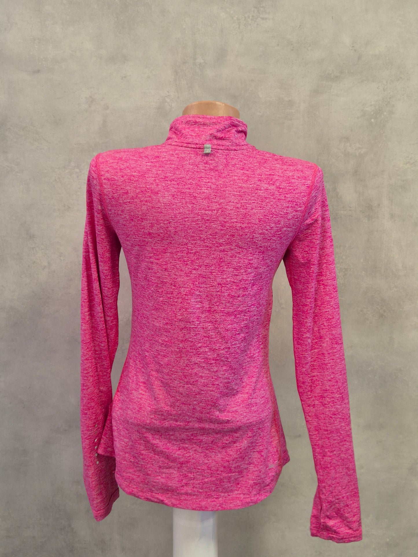 NIKE ZENSKA BLUZA GOLEMINA XS