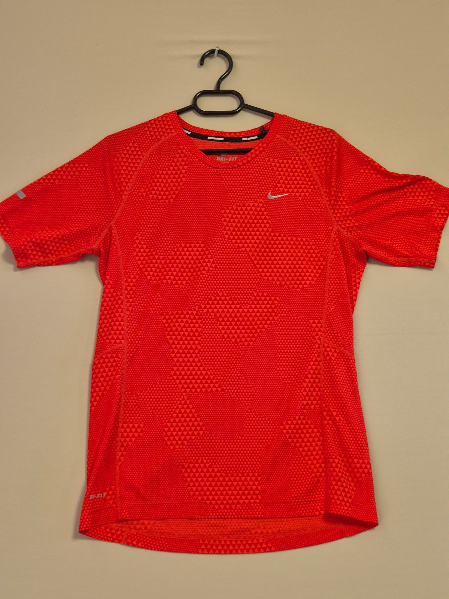 NIKE MASKA MAICA GOLEMINA S