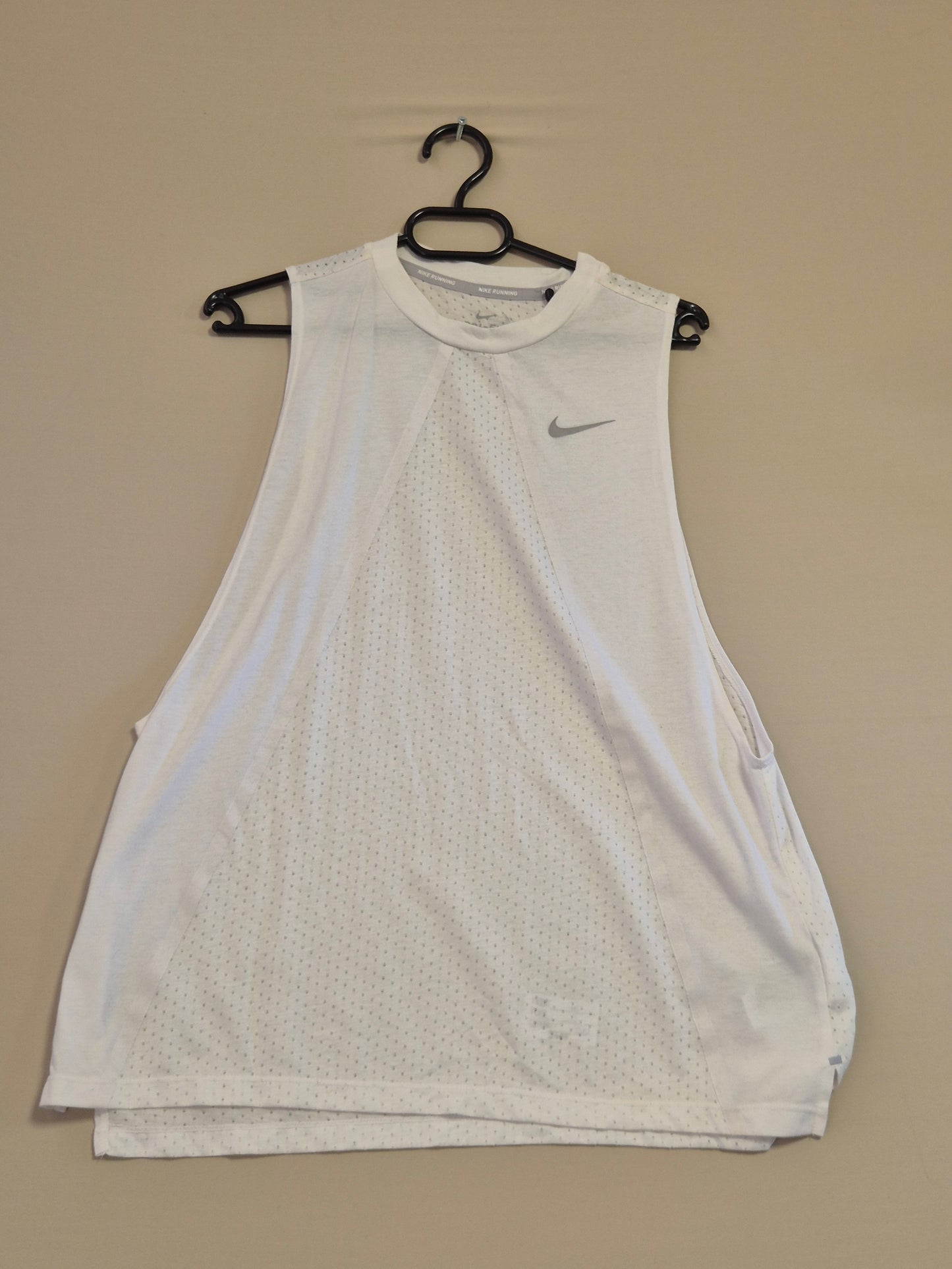 NIKE ZENSKA MAICA GOLEMINA L