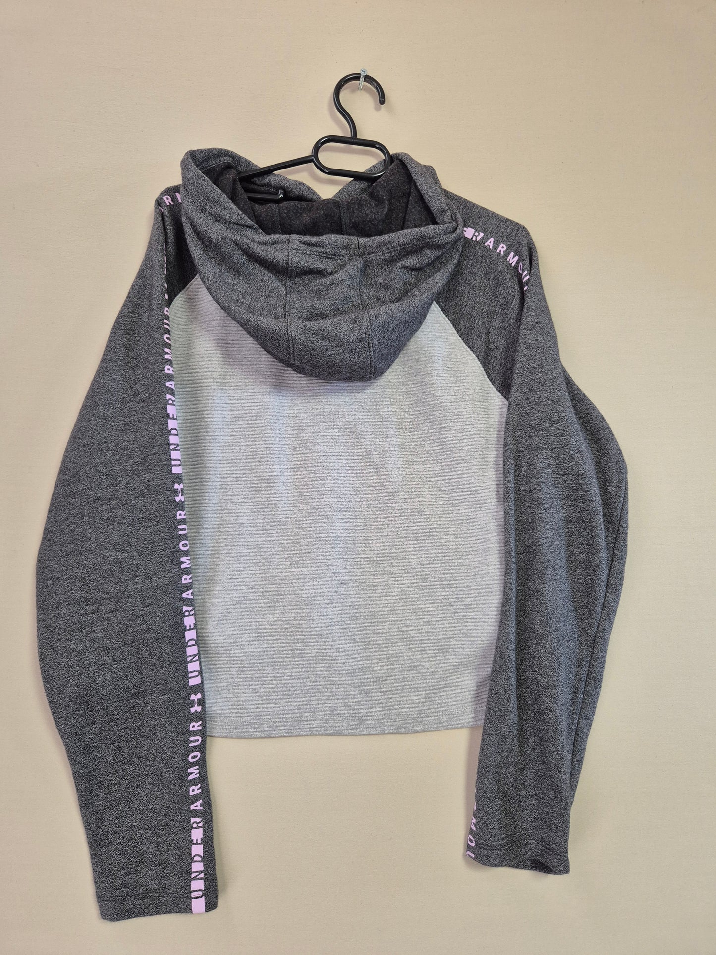 UNDER ARMOUR ZENSKA DUKSERKA GOLEMINA M
